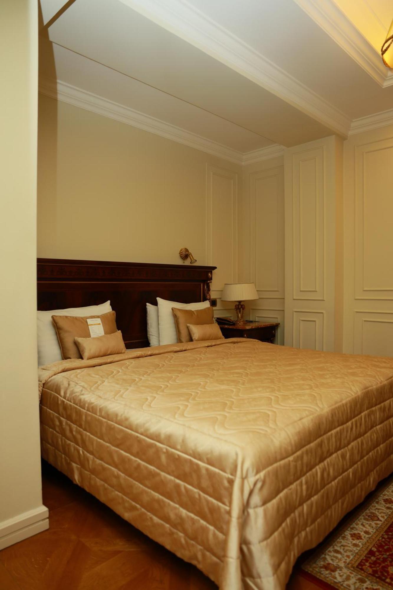 Golden Palace Hotel Jerevan Exteriér fotografie